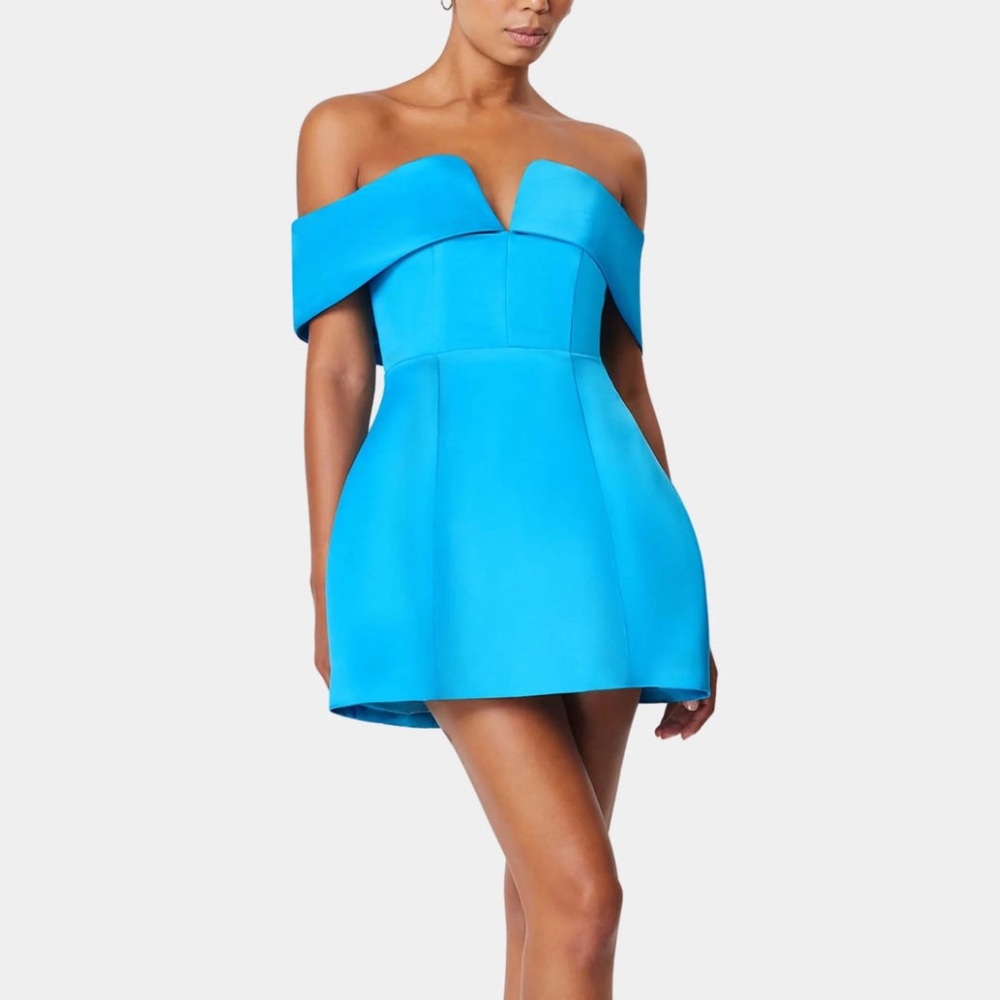 Alice Party Dress💙 so never worn!!! 
Size-XS 
So cute for any dance or formals!